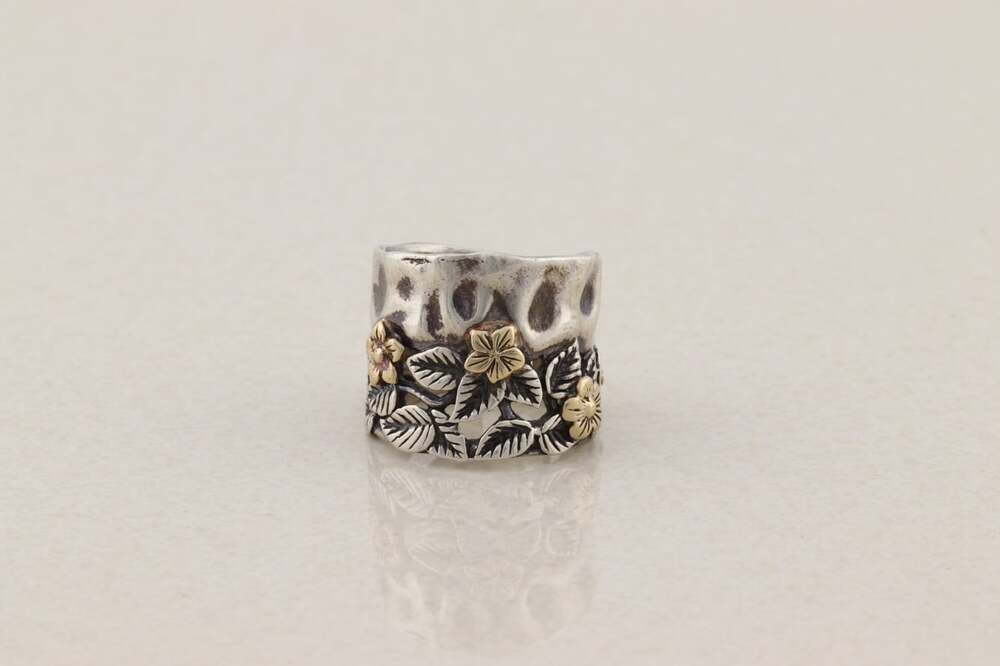 Sterling Silver Flower Leaf Ring Size 4 3/4 Woman Teen Child - Picture 7 of 8